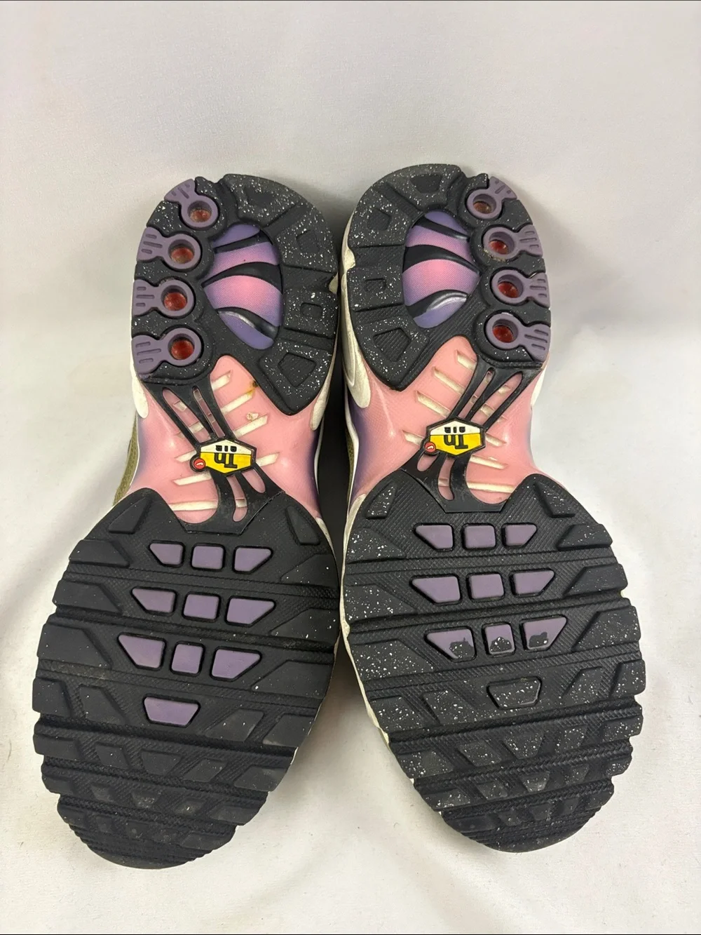 Nike Air Max Plus GS Kids Youth Size 5Y Black Canyon Purple